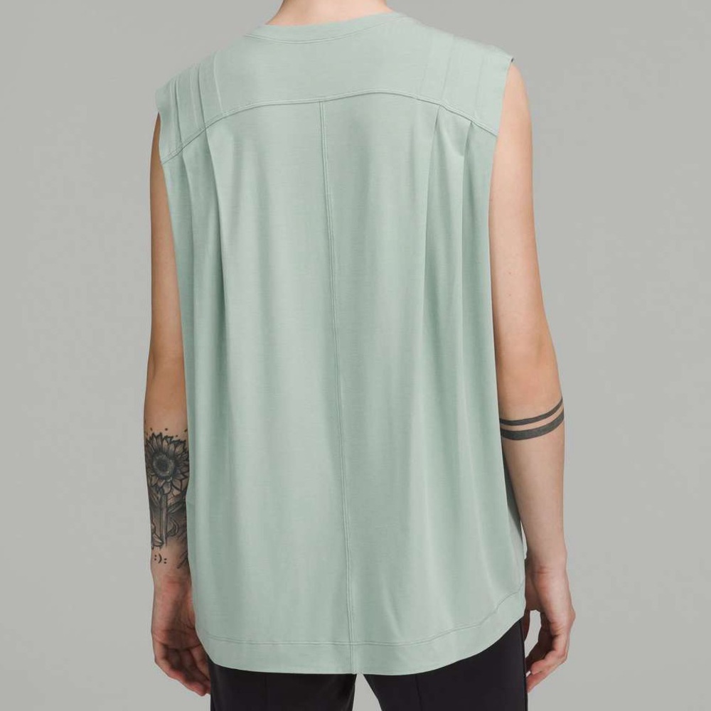Lululemon Modal Pleated Shoulder Tank Top ~ Size 4